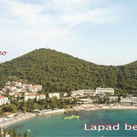 아파트 Mateo Lapad - With Terrace And Garden View 두브로브니크