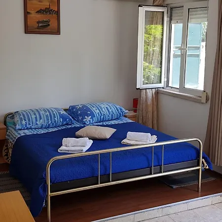 아파트 Mateo Lapad - With Terrace And Garden View 두브로브니크