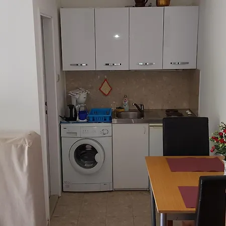 Mateo Lapad - With Terrace And Garden View Apartamento Dubrovnik
